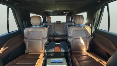 2023 Lincoln Navigator L Reserve