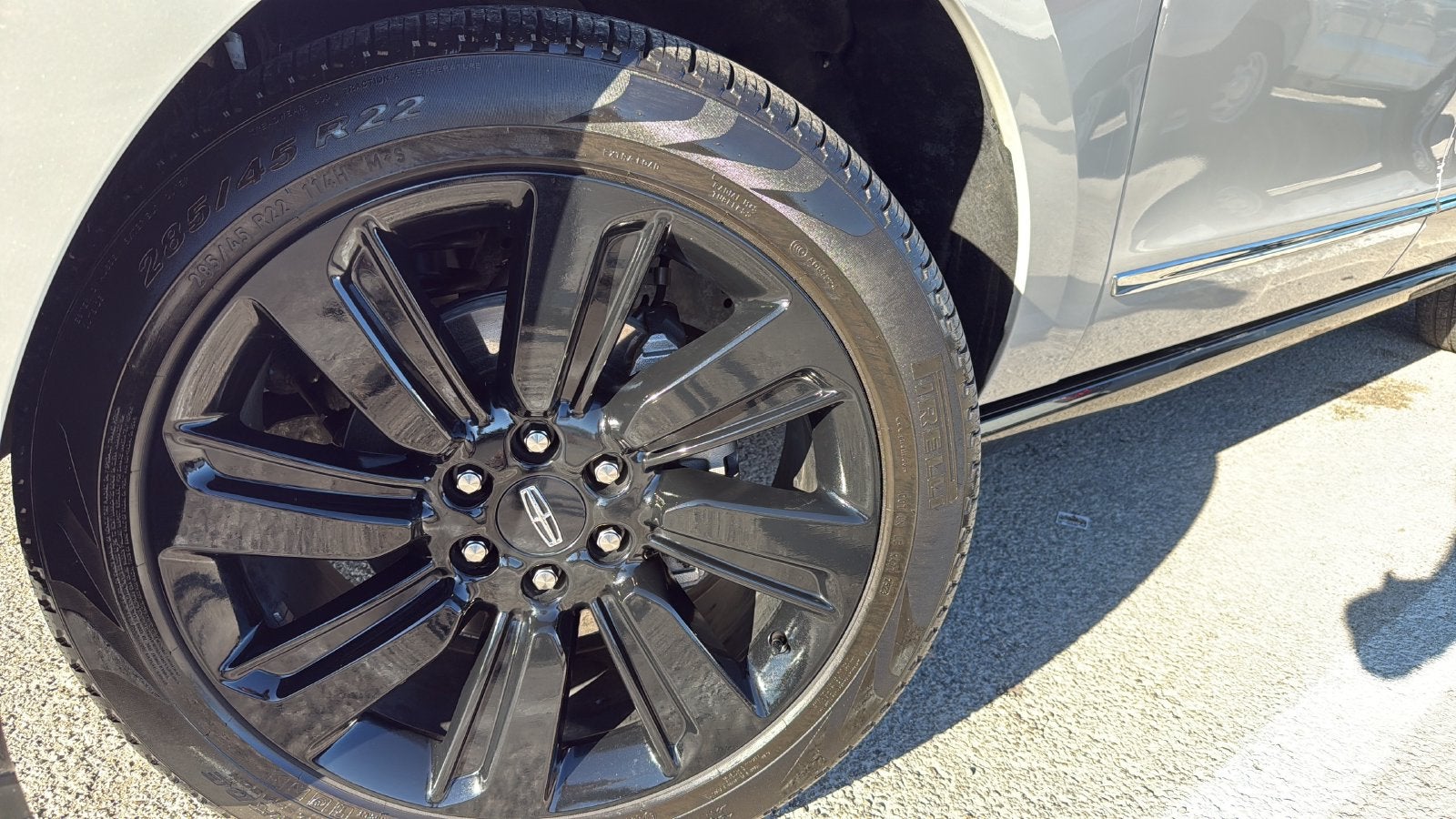 2023 Lincoln Navigator L Reserve