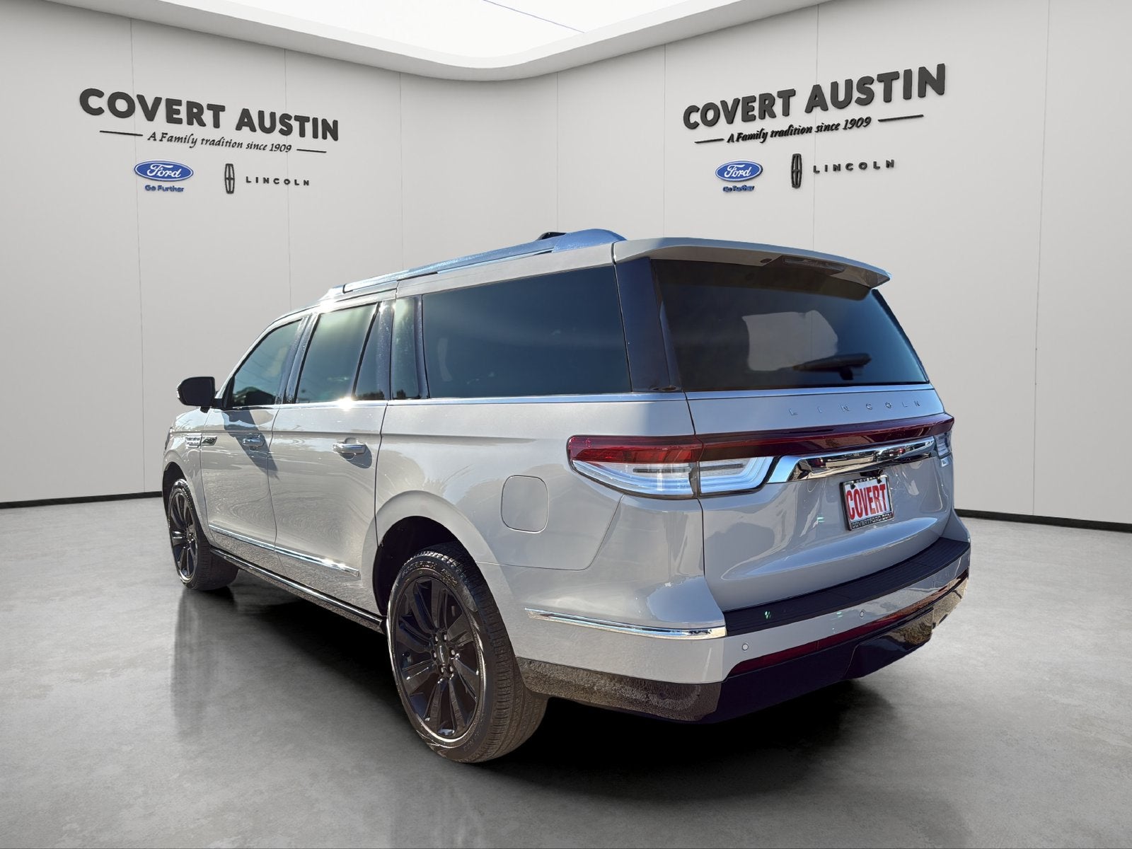 2023 Lincoln Navigator L Reserve