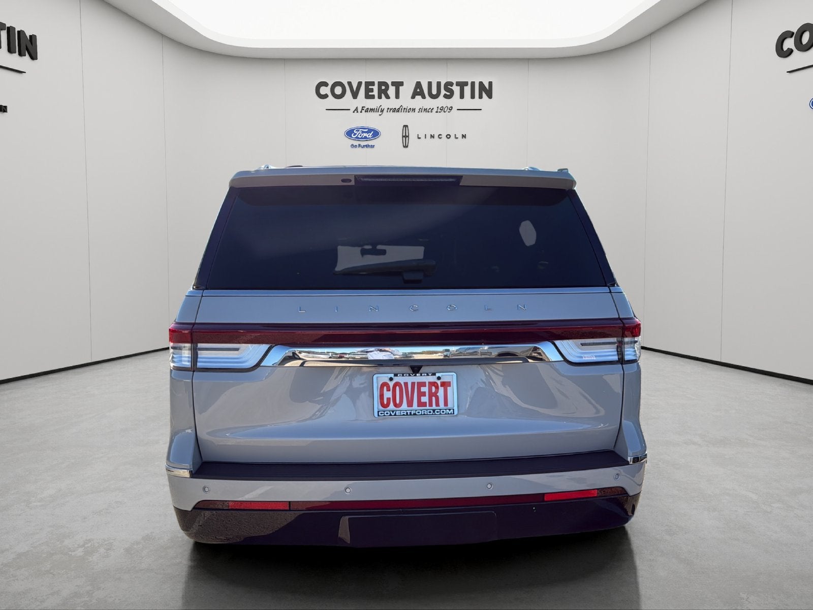 2023 Lincoln Navigator L Reserve