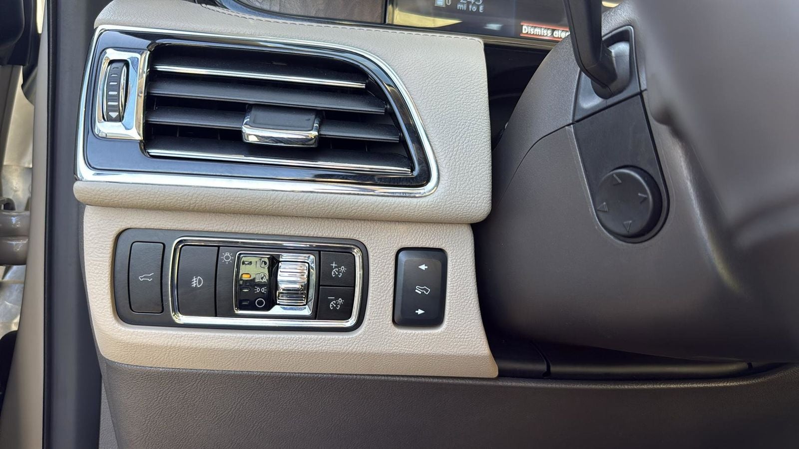 2023 Lincoln Navigator L Reserve