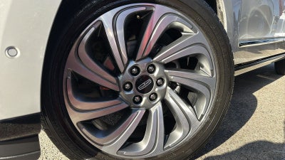 2023 Lincoln Navigator L Reserve