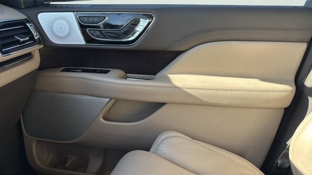 2023 Lincoln Navigator L Reserve