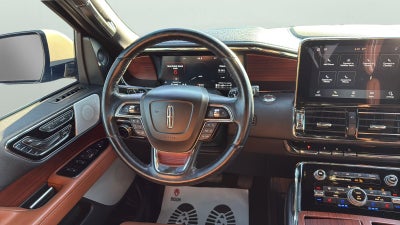 2021 Lincoln Navigator L Reserve