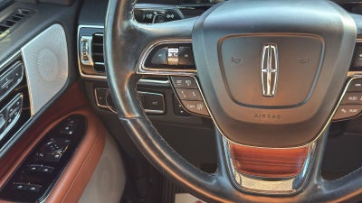 2021 Lincoln Navigator L Reserve