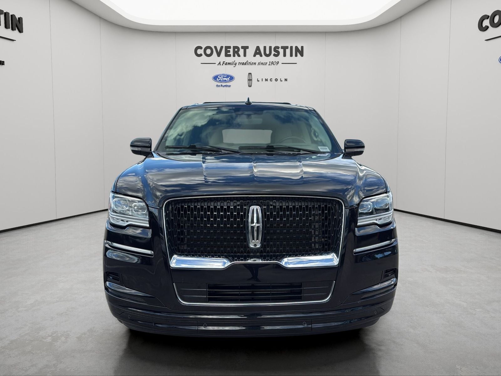 2022 Lincoln Navigator L Reserve