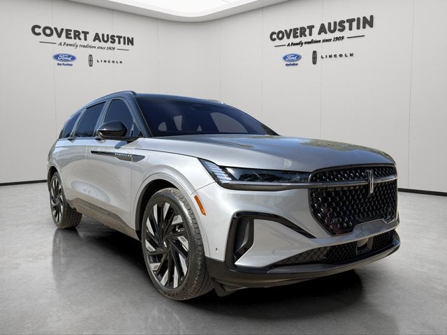 2024 Lincoln Nautilus Reserve