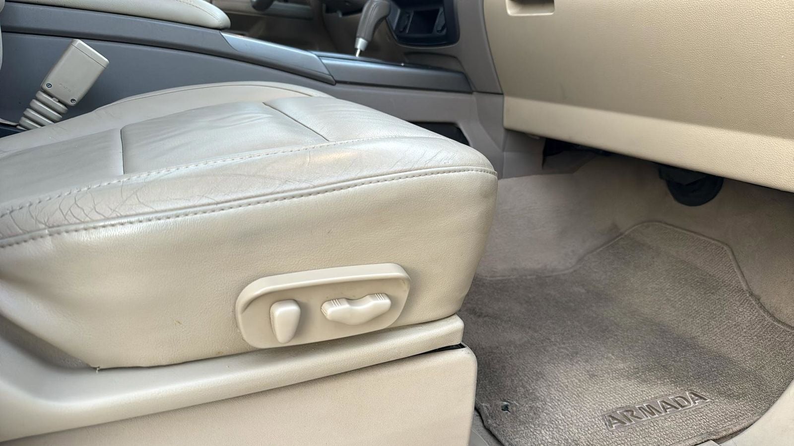 2014 Nissan Armada Platinum