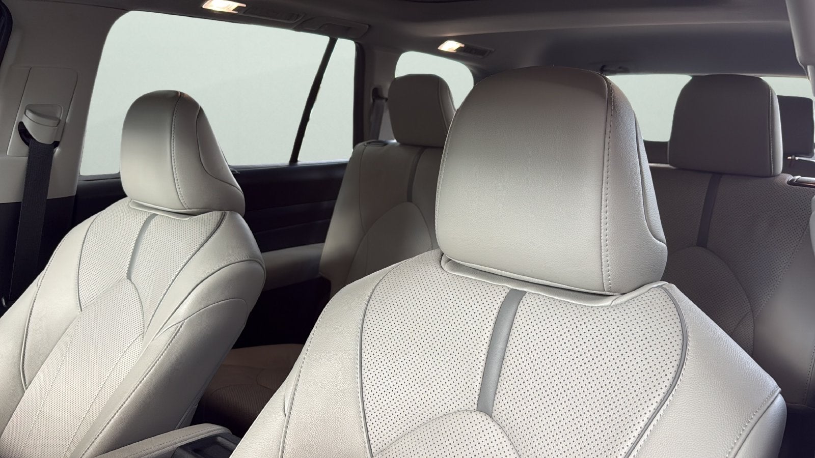2025 Toyota Grand Highlander Platinum