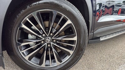 2025 Toyota Grand Highlander Hybrid MAX Platinum