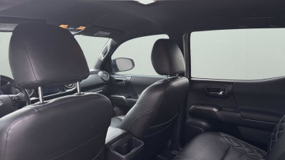 2017 Toyota Tacoma SR5 V6