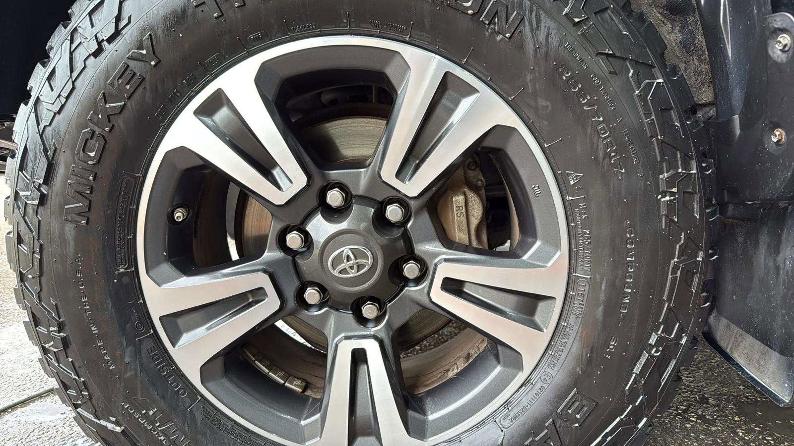 2017 Toyota Tacoma TRD Sport V6