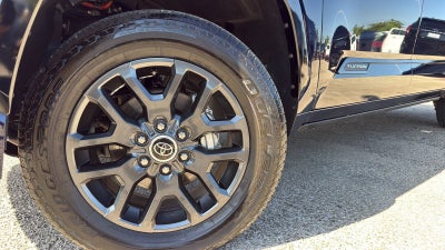 2023 Toyota Tundra Hybrid Platinum