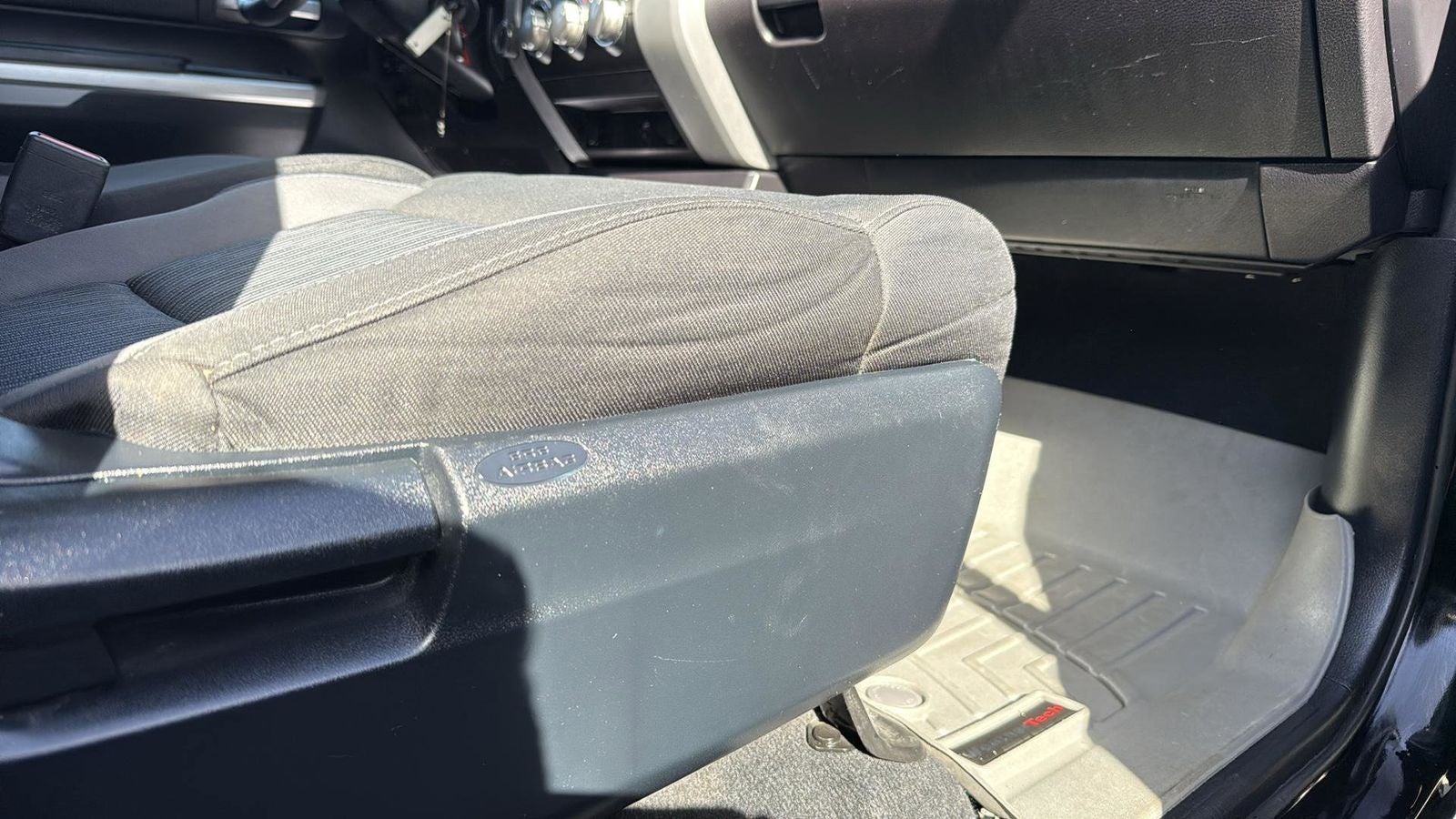 2016 Toyota Tundra SR5