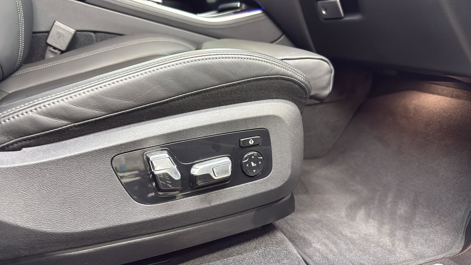 2024 BMW X5 xDrive50e