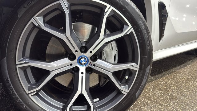 2024 BMW X5 xDrive50e