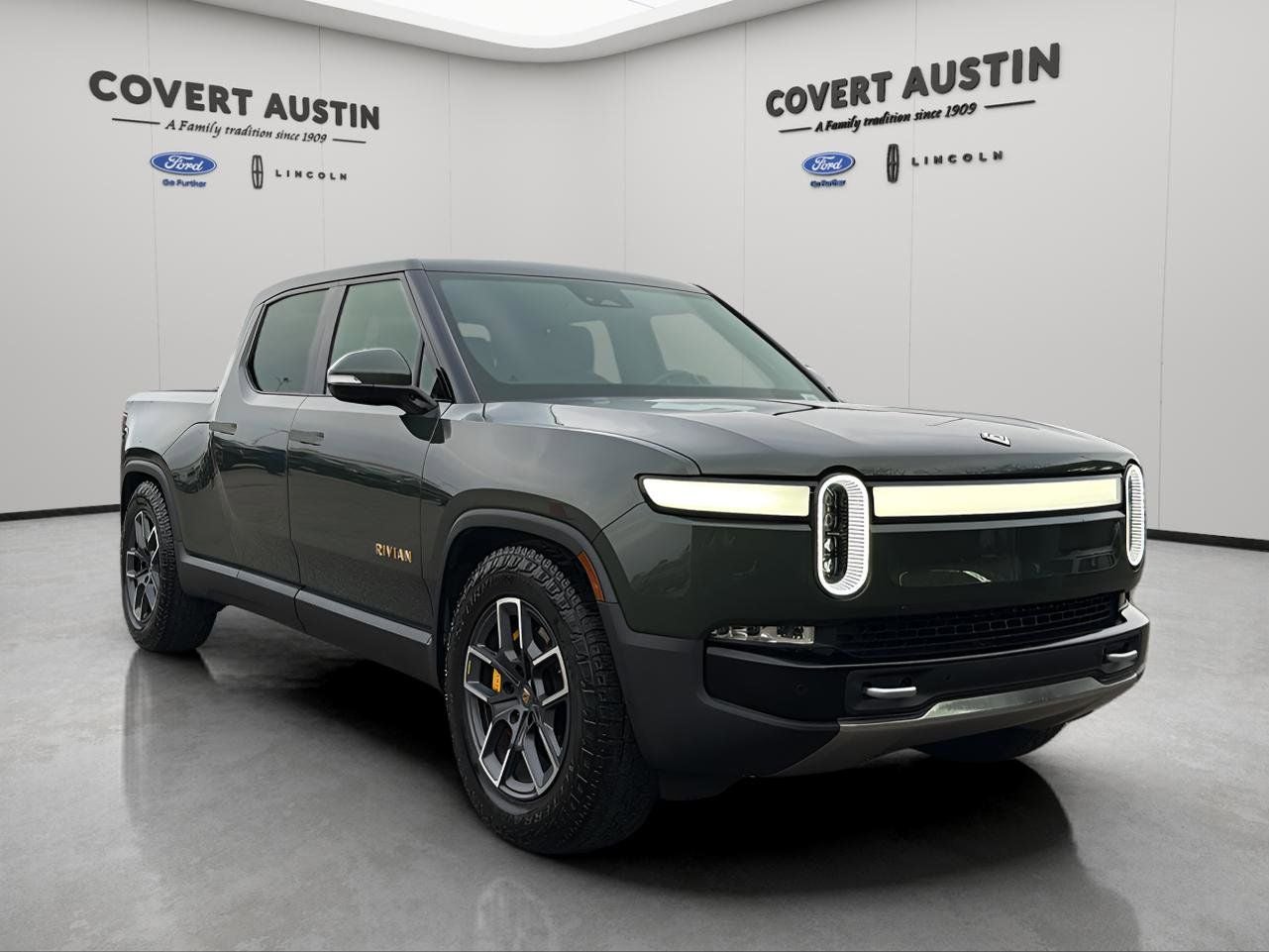 2022 Rivian R1T Adventure
