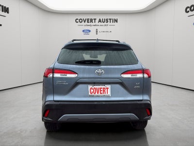 2024 Toyota Corolla Cross LE