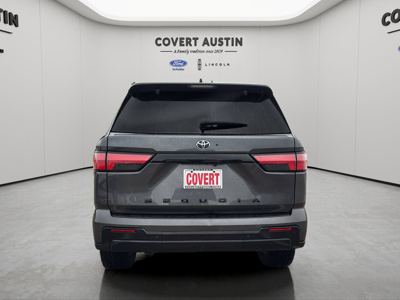 2023 Toyota Sequoia Platinum