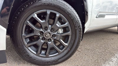 2025 Toyota Sequoia Platinum