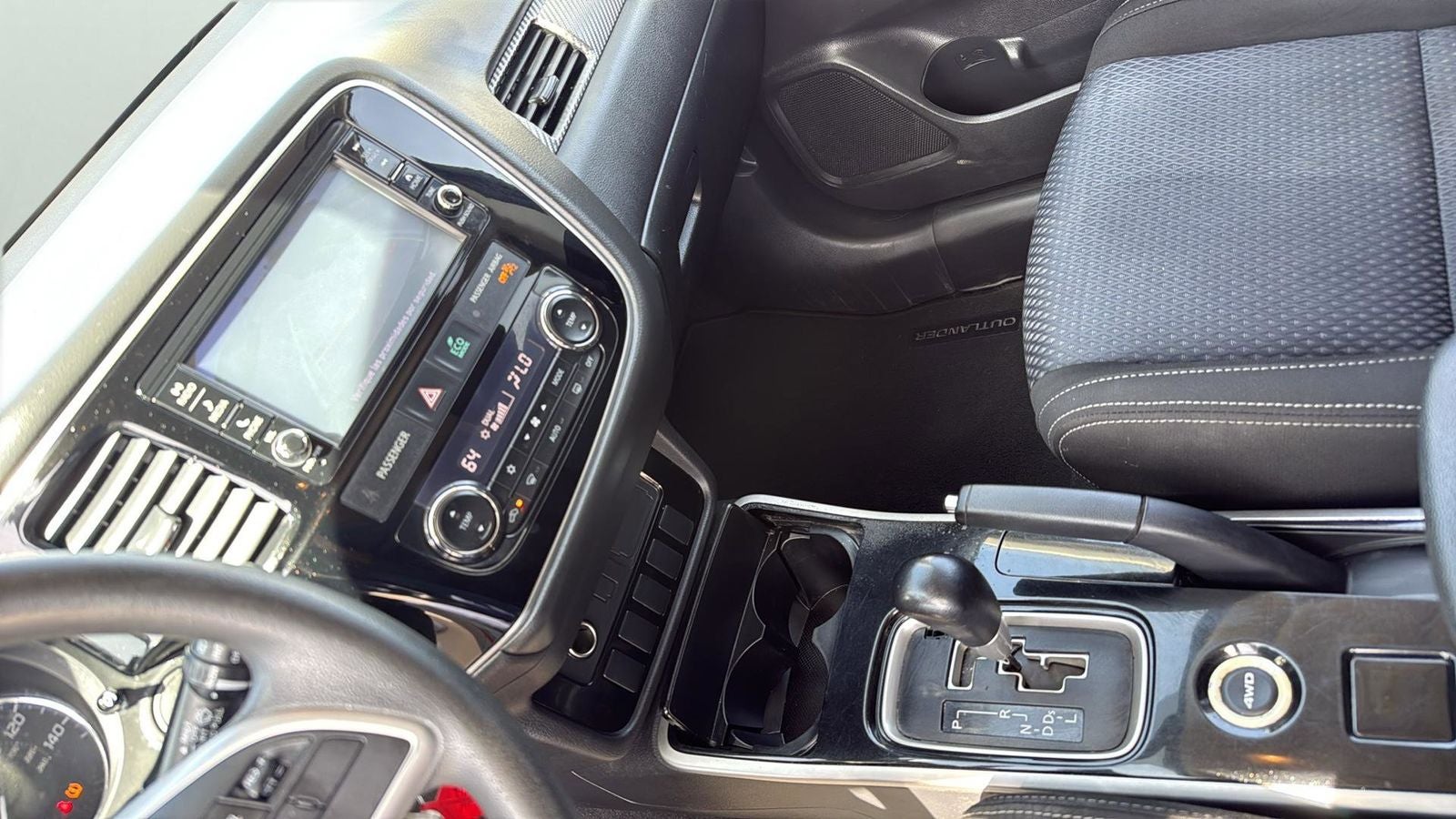 2018 Mitsubishi Outlander ES