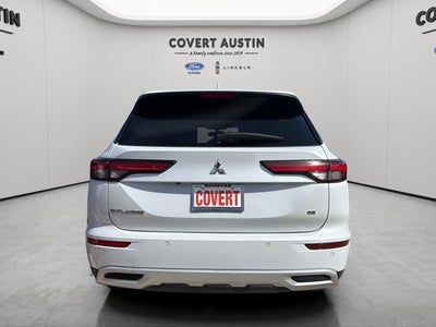 2024 Mitsubishi Outlander SE