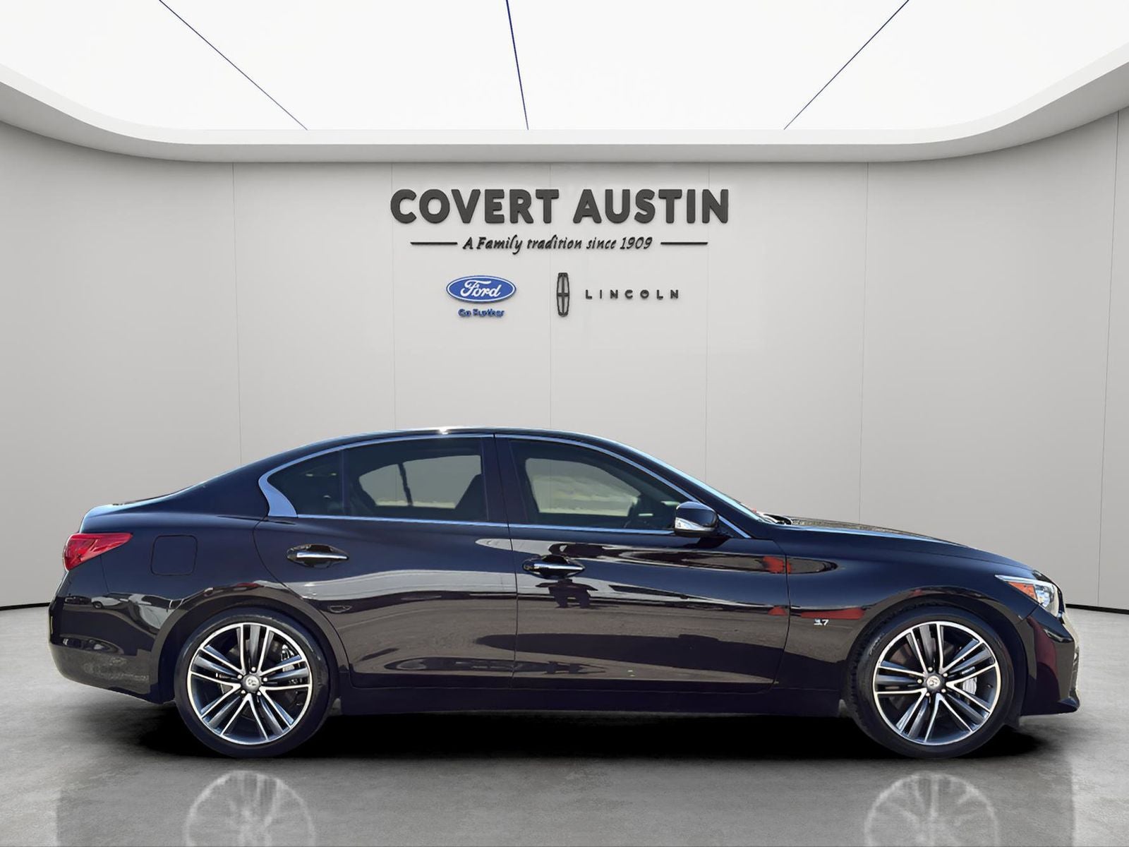 2014 INFINITI Q50 Sport