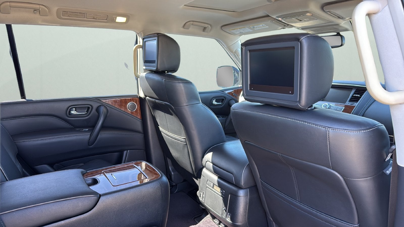 2019 INFINITI QX80 LUXE