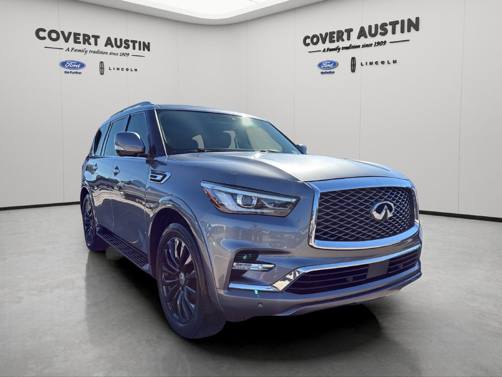 2019 INFINITI QX80 LUXE