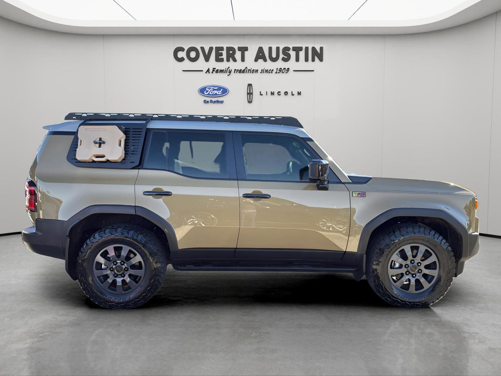 2024 Toyota Land Cruiser Base