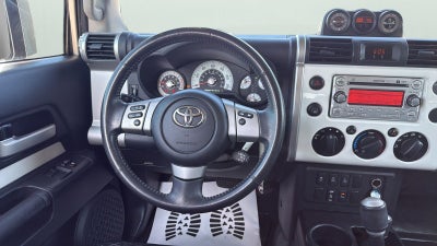 2011 Toyota FJ Cruiser Base