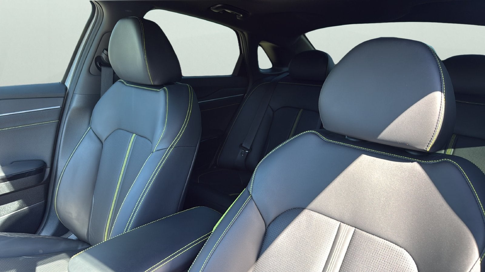 2025 Kia K5 GT