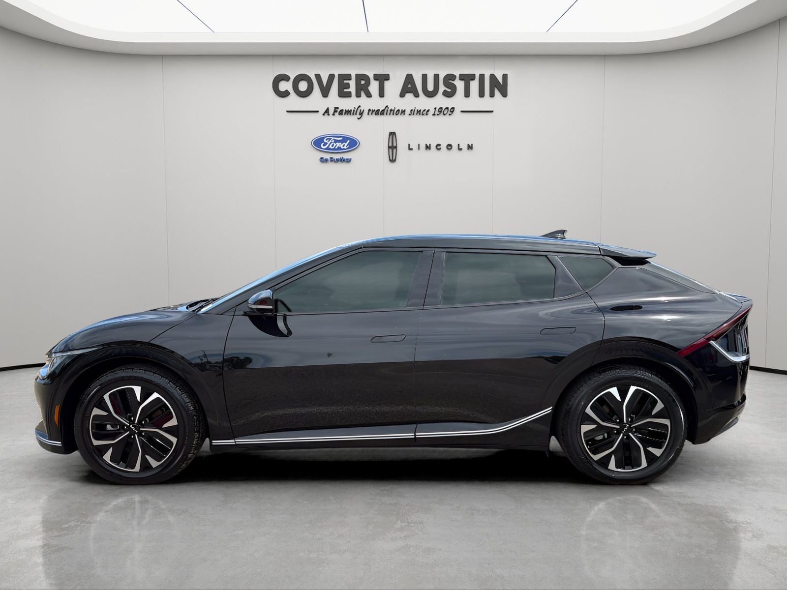 2024 Kia EV6 Wind
