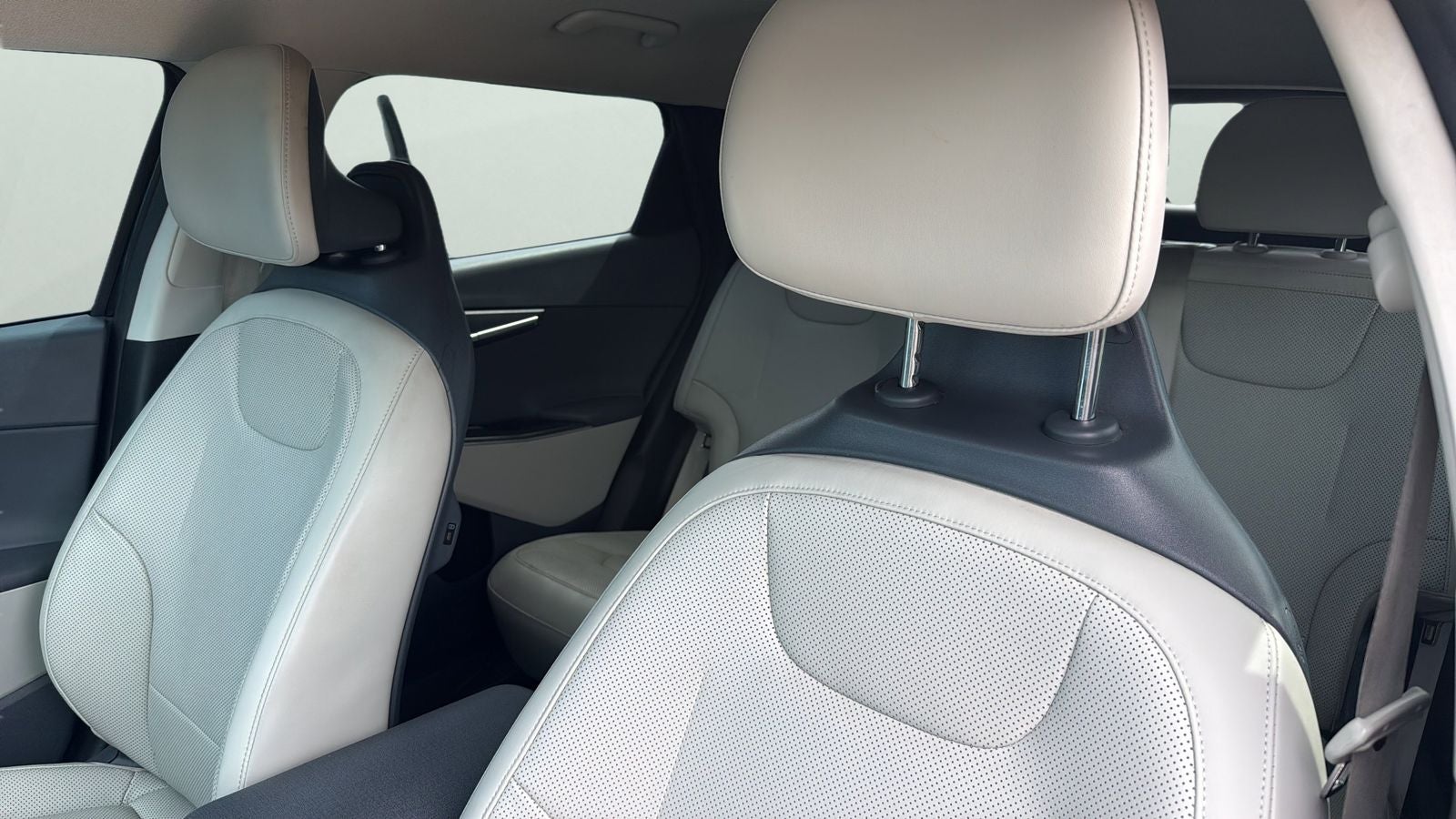 2024 Kia EV6 Wind