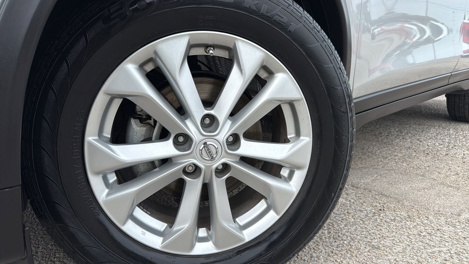 2015 Nissan Rogue SV