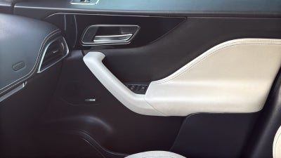 2020 Jaguar F-PACE 30t R-Sport