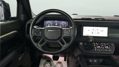 2021 Land Rover Defender 110 X-Dynamic SE