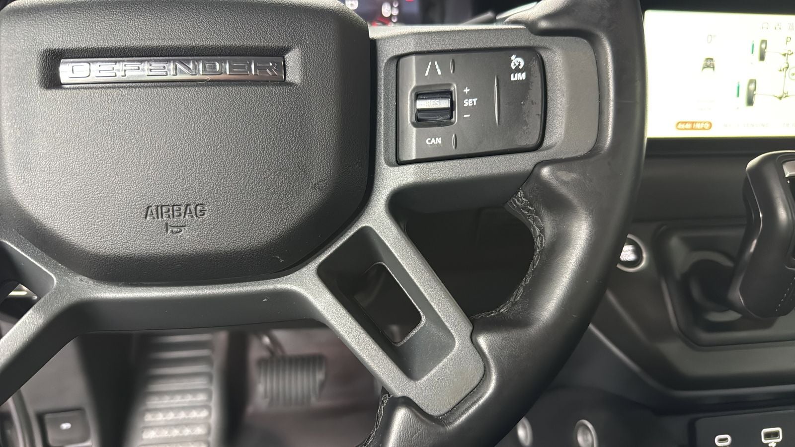 2021 Land Rover Defender 110 X-Dynamic SE