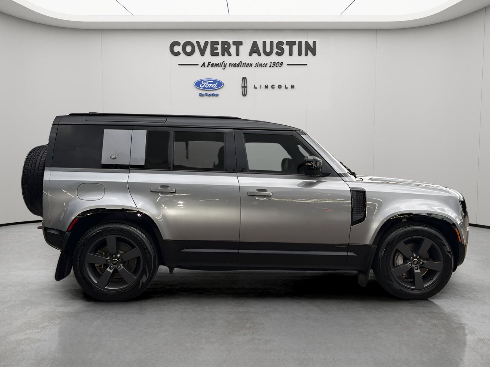 2021 Land Rover Defender 110 X-Dynamic SE