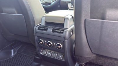 2020 Land Rover Defender 110 SE