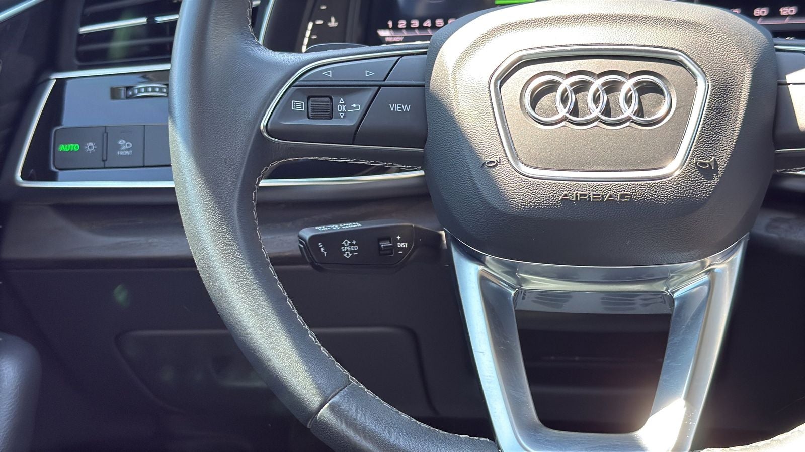 2023 Audi Q8 55 Premium quattro