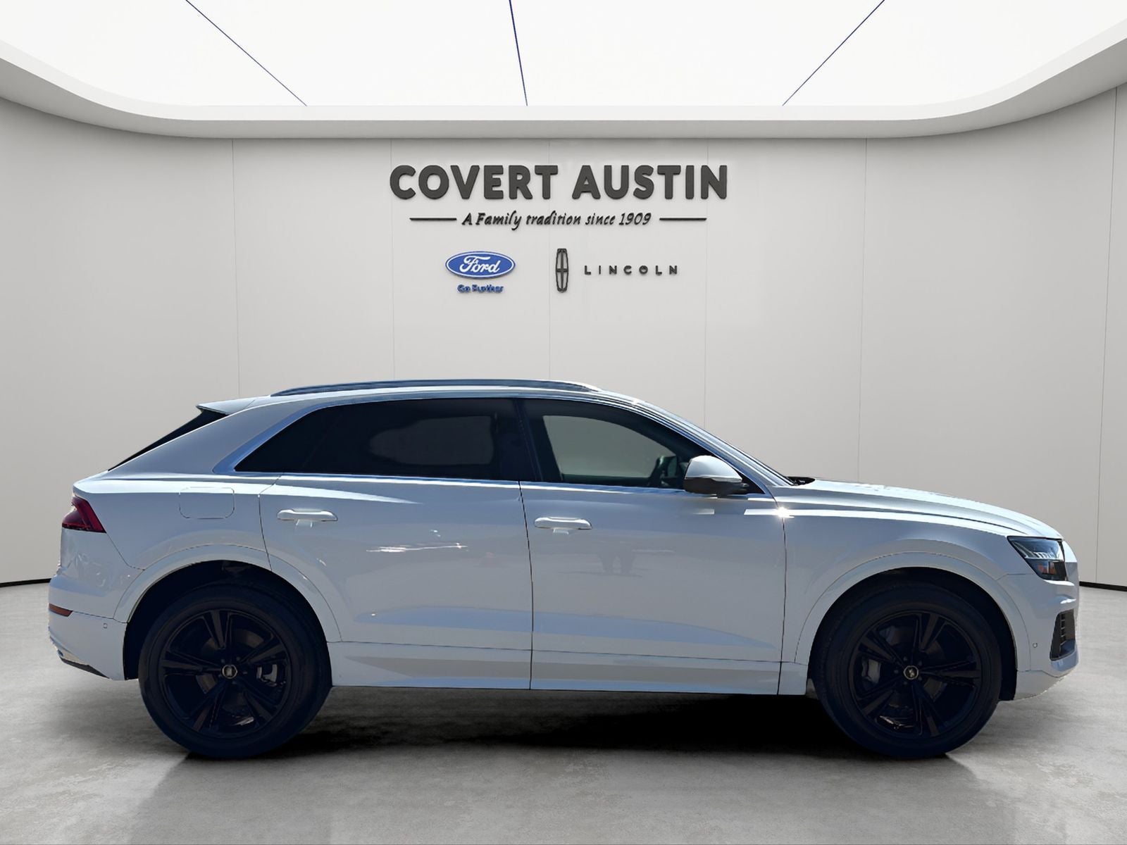 2023 Audi Q8 55 Premium quattro
