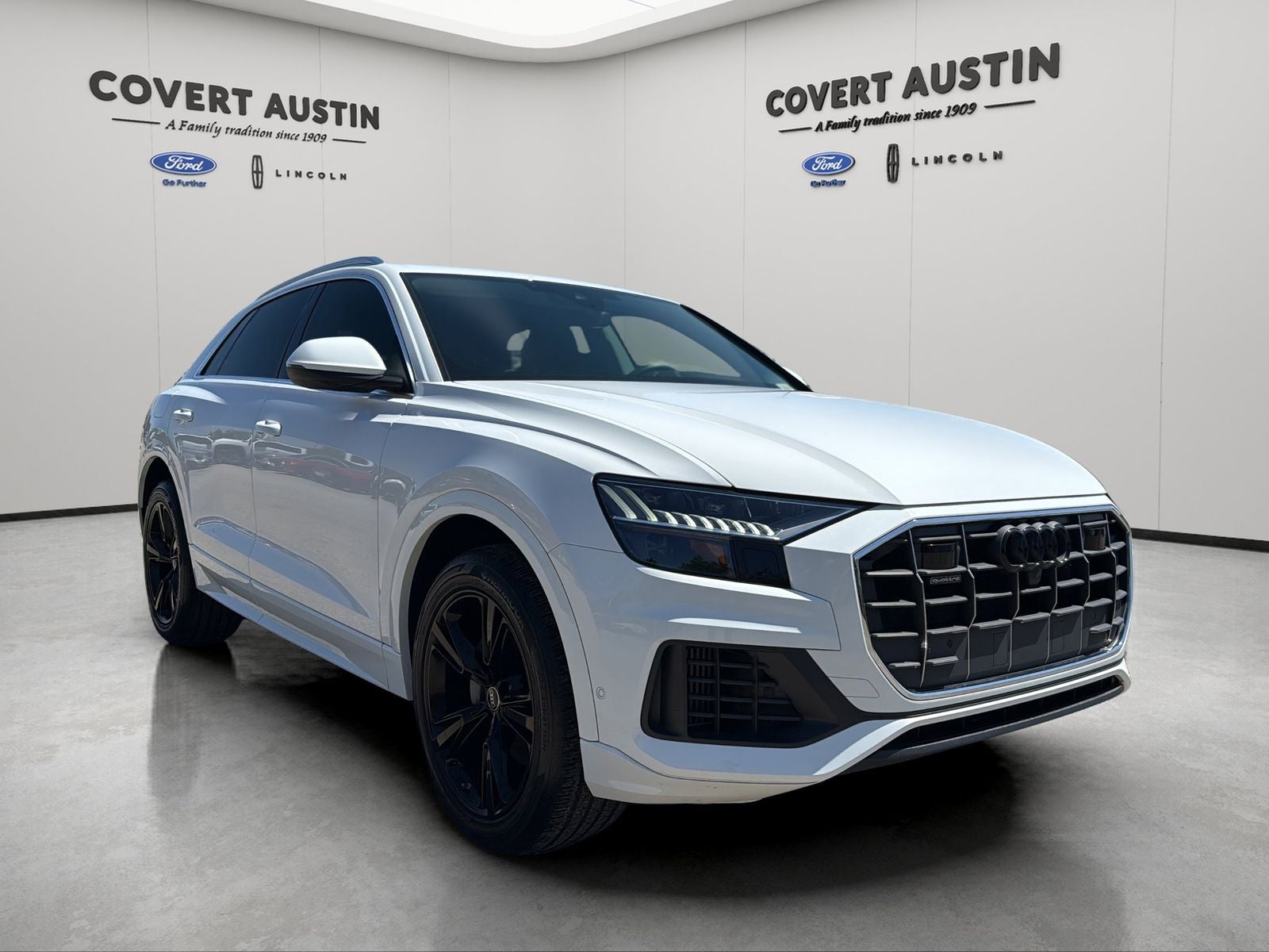 2023 Audi Q8 55 Premium quattro