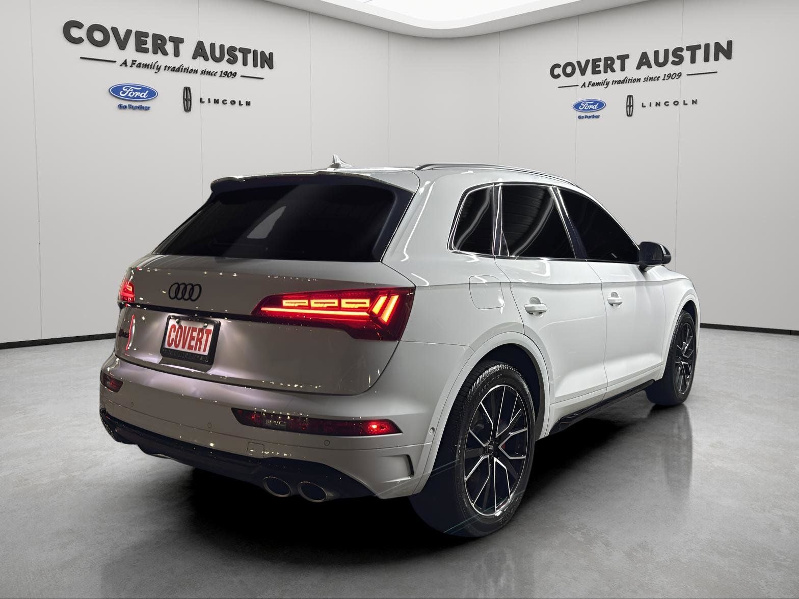 2023 Audi SQ5 Prestige quattro