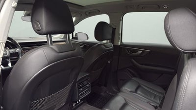 2020 Audi Q7 55 Premium Plus quattro