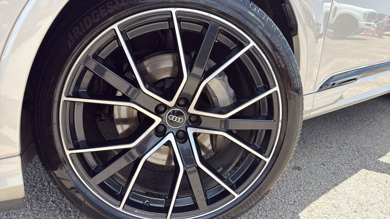 2022 Audi Q7 55 Prestige quattro