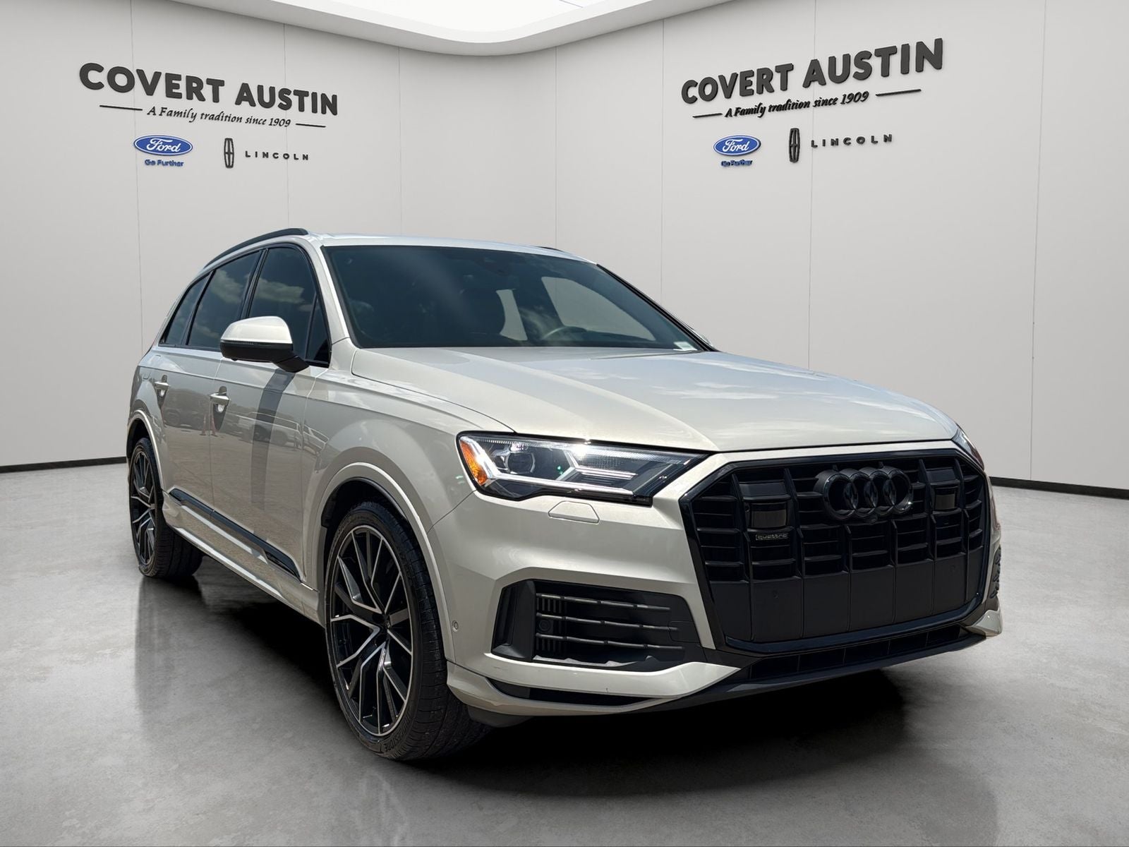 2022 Audi Q7 55 Prestige quattro