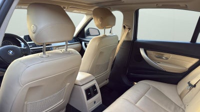 2018 BMW 3 Series 320i