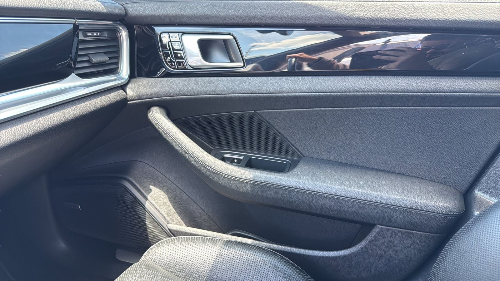 2019 Porsche Panamera E-Hybrid 4