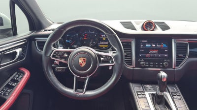 2018 Porsche Macan Sport Edition